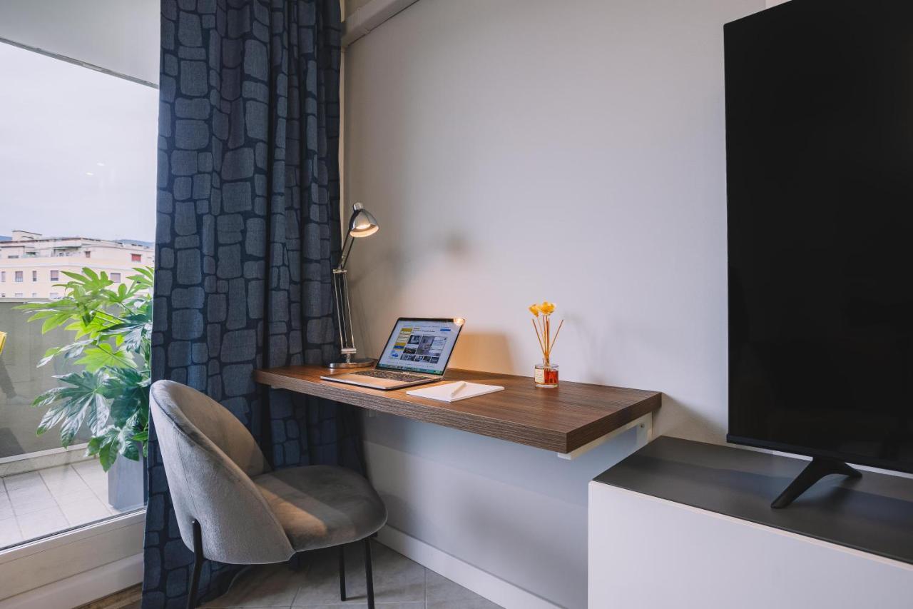 Esclusiva Suite Con Terrazza/Ultra Wi-Fi/Free Park Trieste Dış mekan fotoğraf