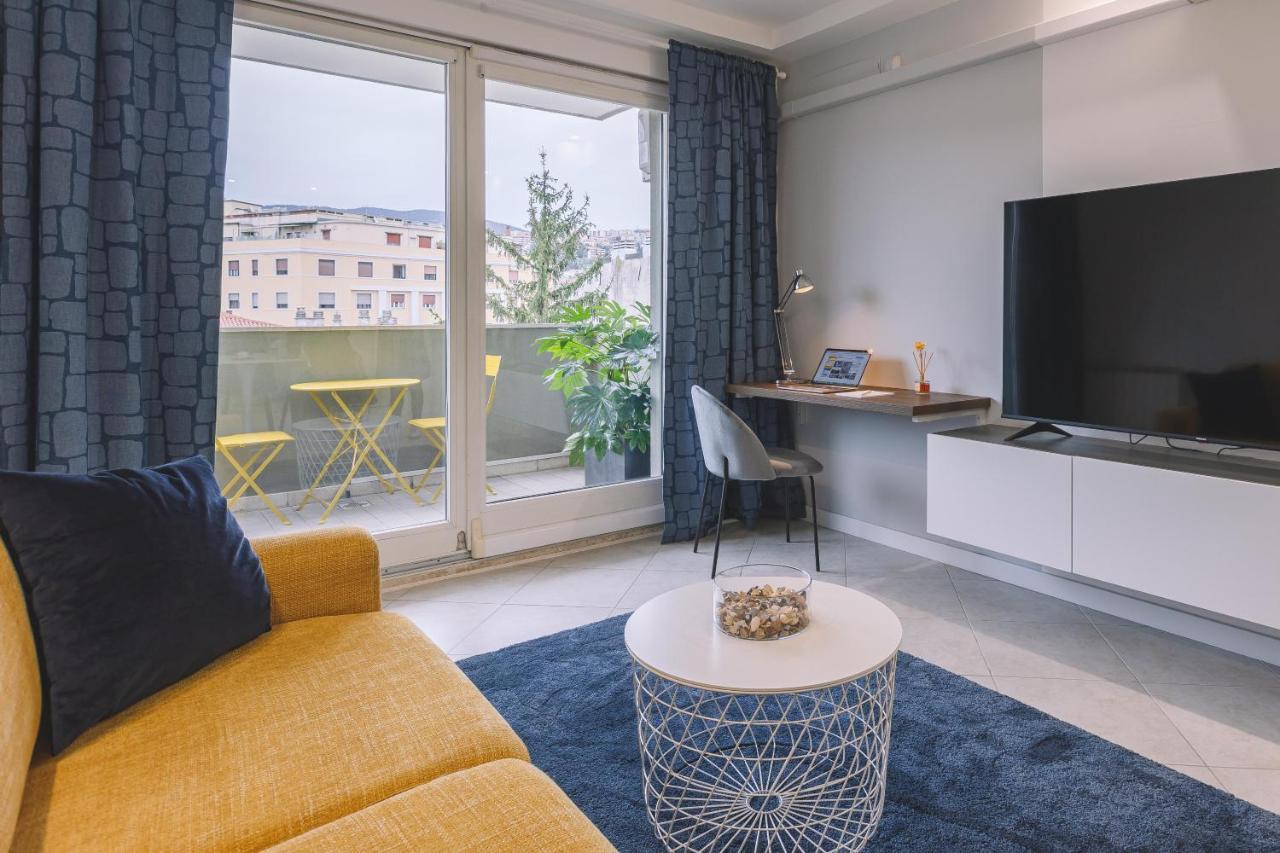 Esclusiva Suite Con Terrazza/Ultra Wi-Fi/Free Park Trieste Dış mekan fotoğraf
